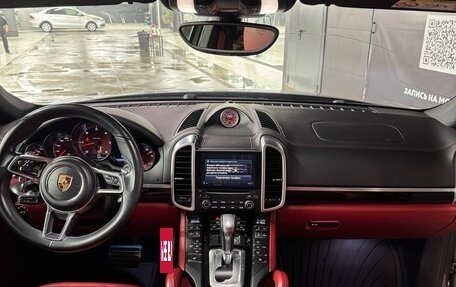 Porsche Cayenne III, 2017 год, 6 500 000 рублей, 10 фотография