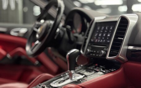 Porsche Cayenne III, 2017 год, 6 500 000 рублей, 23 фотография