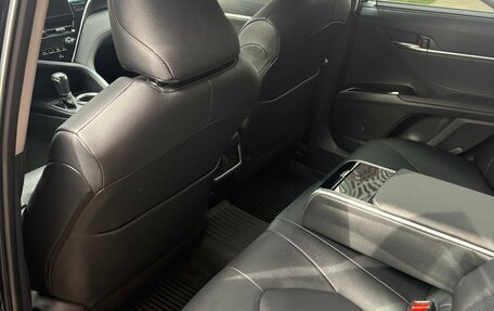 Toyota Camry, 2023 год, 3 900 000 рублей, 7 фотография