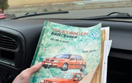 Volkswagen Vento, 1993 год, 175 000 рублей, 18 фотография