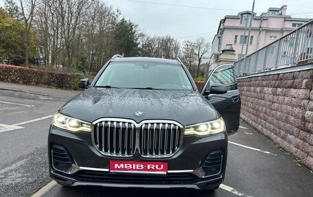 BMW X7, 2021 год, 6 780 000 рублей, 1 фотография
