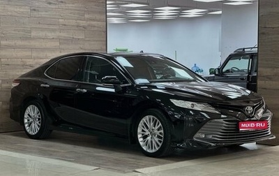 Toyota Camry, 2018 год, 2 350 000 рублей, 1 фотография