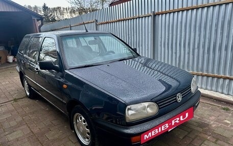 Volkswagen Golf III, 1998 год, 250 000 рублей, 1 фотография