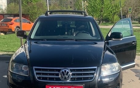 Volkswagen Touareg III, 2006 год, 850 000 рублей, 1 фотография