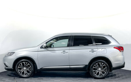 Mitsubishi Outlander III рестайлинг 3, 2018 год, 1 797 000 рублей, 8 фотография