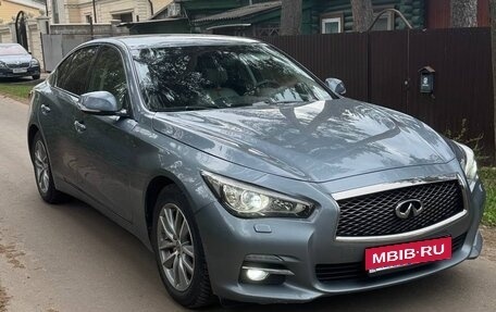 Infiniti Q50 I рестайлинг, 2014 год, 1 850 000 рублей, 3 фотография