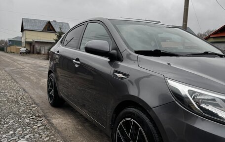 KIA Rio III рестайлинг, 2015 год, 1 000 000 рублей, 3 фотография