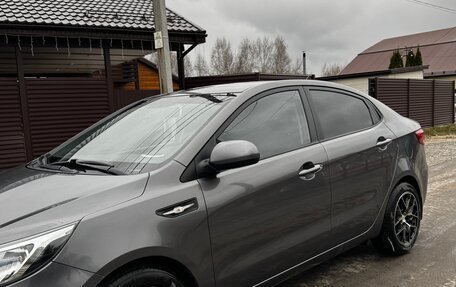 KIA Rio III рестайлинг, 2015 год, 1 000 000 рублей, 4 фотография