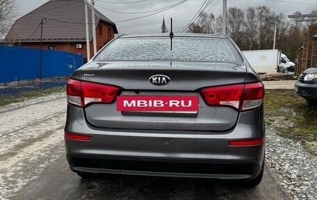 KIA Rio III рестайлинг, 2015 год, 1 000 000 рублей, 6 фотография