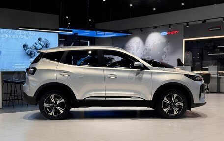 Chery Tiggo 4 I рестайлинг, 2025 год, 2 039 000 рублей, 5 фотография