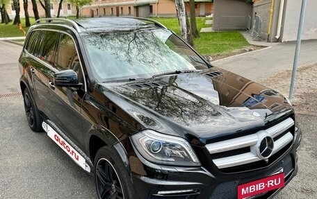 Mercedes-Benz GL-Класс, 2015 год, 3 640 000 рублей, 5 фотография