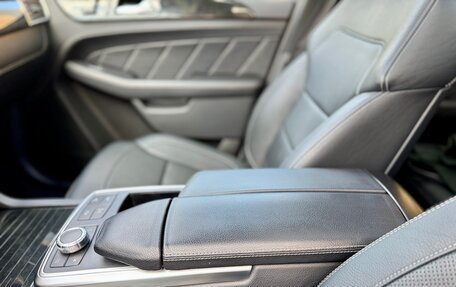 Mercedes-Benz GL-Класс, 2015 год, 3 640 000 рублей, 24 фотография