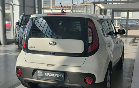 KIA Soul II рестайлинг, 2018 год, 1 813 000 рублей, 9 фотография