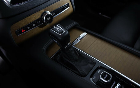 Volvo XC90 II рестайлинг, 2016 год, 2 699 000 рублей, 14 фотография