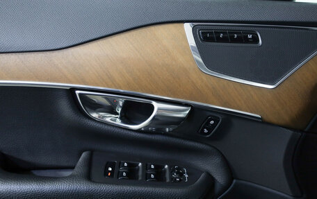Volvo XC90 II рестайлинг, 2016 год, 2 699 000 рублей, 22 фотография