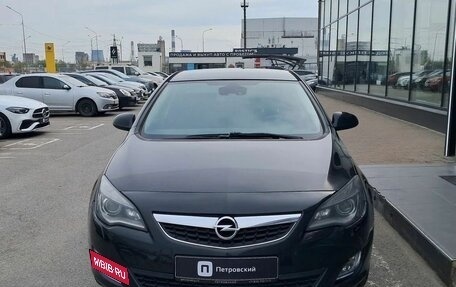 Opel Astra J, 2011 год, 650 000 рублей, 4 фотография