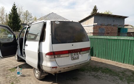 Nissan Largo III (W30), 1996 год, 215 000 рублей, 4 фотография