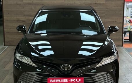 Toyota Camry, 2018 год, 2 350 000 рублей, 3 фотография