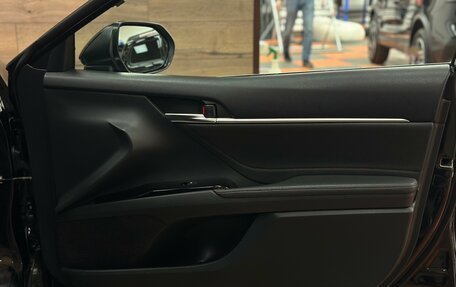 Toyota Camry, 2018 год, 2 350 000 рублей, 21 фотография