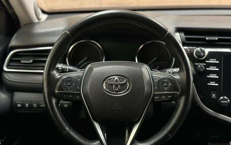 Toyota Camry, 2018 год, 2 350 000 рублей, 31 фотография