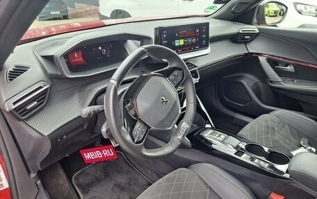 Peugeot 2008 II, 2022 год, 2 665 000 рублей, 7 фотография