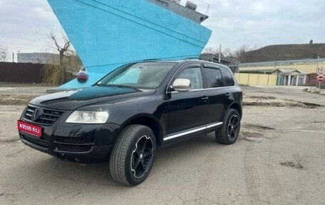 Volkswagen Touareg III, 2004 год, 720 000 рублей, 1 фотография
