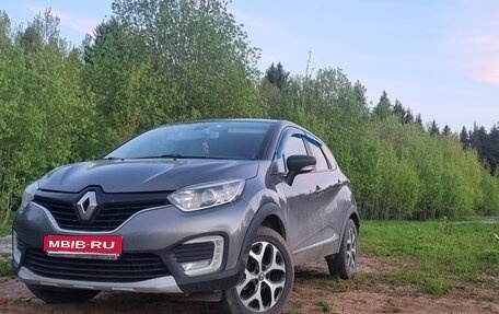 Renault Kaptur I рестайлинг, 2018 год, 1 450 000 рублей, 1 фотография