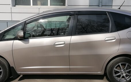 Honda Fit III, 2010 год, 765 000 рублей, 11 фотография