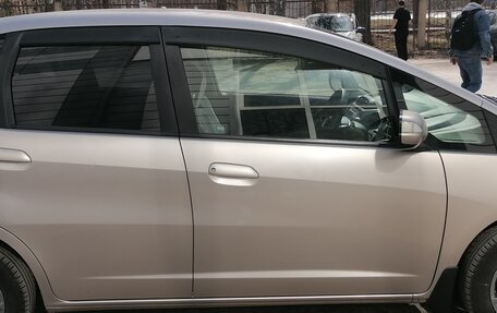 Honda Fit III, 2010 год, 765 000 рублей, 13 фотография