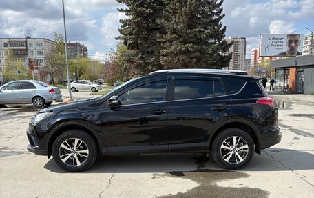 Toyota RAV4, 2018 год, 2 300 000 рублей, 6 фотография