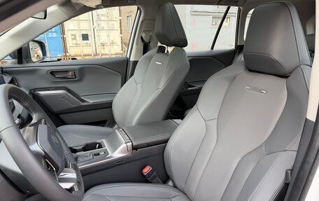 Toyota RAV4, 2026 год, 4 020 000 рублей, 13 фотография