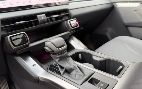 Toyota RAV4, 2026 год, 4 020 000 рублей, 16 фотография
