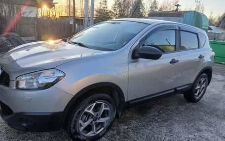 Nissan Qashqai, 2011 год, 1 250 000 рублей, 2 фотография
