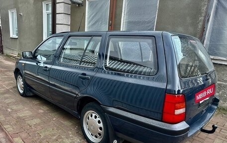 Volkswagen Golf III, 1998 год, 250 000 рублей, 5 фотография