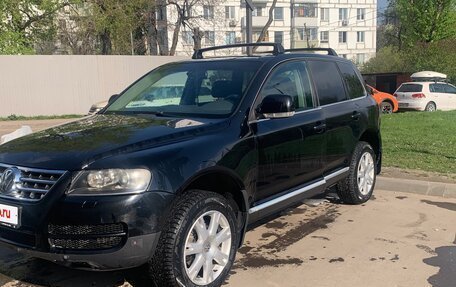 Volkswagen Touareg III, 2006 год, 850 000 рублей, 4 фотография