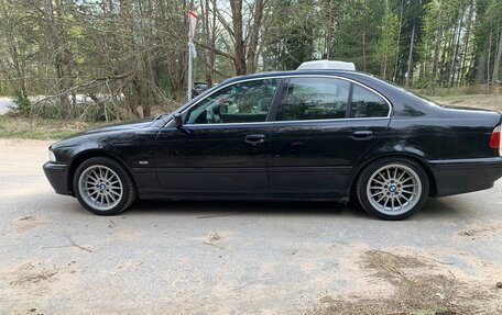 BMW 5 серия, 2001 год, 550 000 рублей, 8 фотография