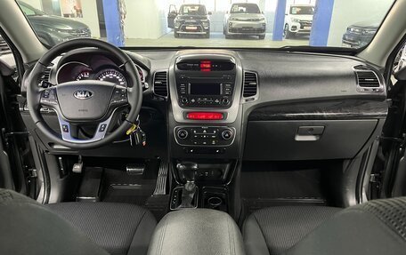 KIA Sorento II рестайлинг, 2019 год, 2 199 000 рублей, 17 фотография