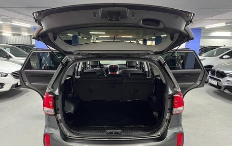 KIA Sorento II рестайлинг, 2019 год, 2 199 000 рублей, 23 фотография
