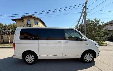 Volkswagen Caravelle T6 рестайлинг, 2018 год, 3 150 000 рублей, 4 фотография
