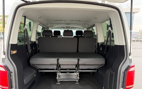 Volkswagen Caravelle T6 рестайлинг, 2018 год, 3 150 000 рублей, 13 фотография