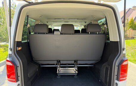 Volkswagen Caravelle T6 рестайлинг, 2018 год, 3 150 000 рублей, 14 фотография