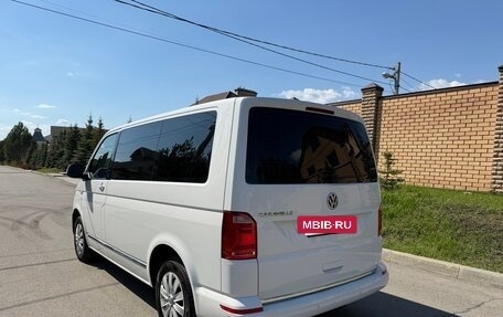 Volkswagen Caravelle T6 рестайлинг, 2018 год, 3 150 000 рублей, 7 фотография