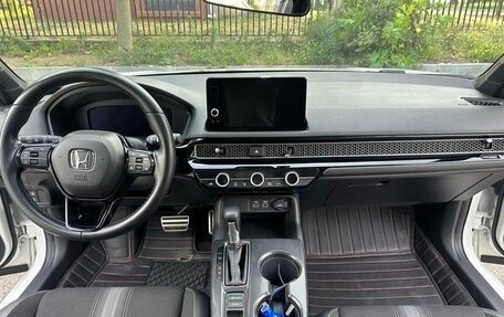 Honda Civic, 2022 год, 1 700 000 рублей, 8 фотография