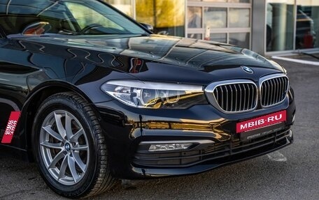 BMW 5 серия, 2017 год, 2 848 000 рублей, 10 фотография