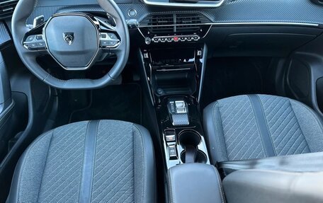 Peugeot 2008 II, 2023 год, 3 306 000 рублей, 7 фотография