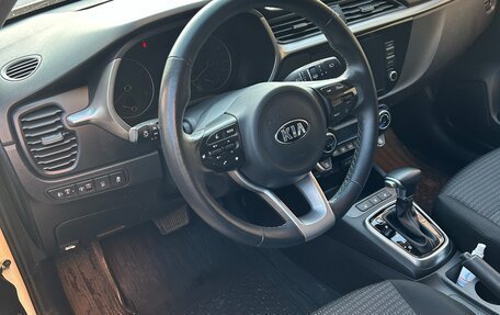 KIA Rio IV, 2021 год, 1 900 000 рублей, 7 фотография