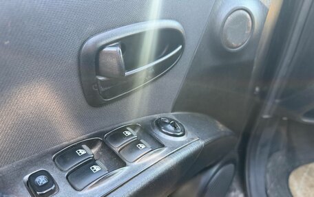Hyundai Matrix I рестайлинг, 2002 год, 180 000 рублей, 10 фотография