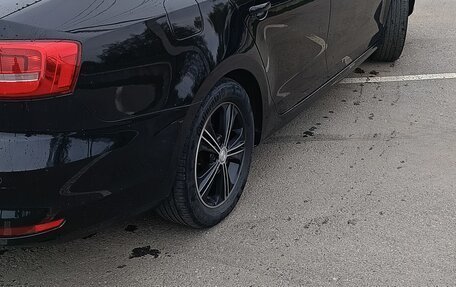 Volkswagen Jetta VI, 2015 год, 1 250 000 рублей, 4 фотография