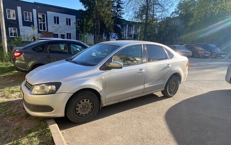 Volkswagen Polo VI (EU Market), 2012 год, 499 000 рублей, 2 фотография