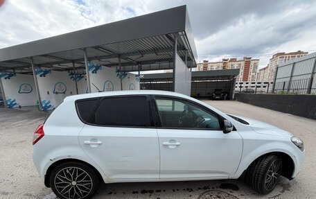 KIA cee'd I рестайлинг, 2010 год, 680 000 рублей, 6 фотография
